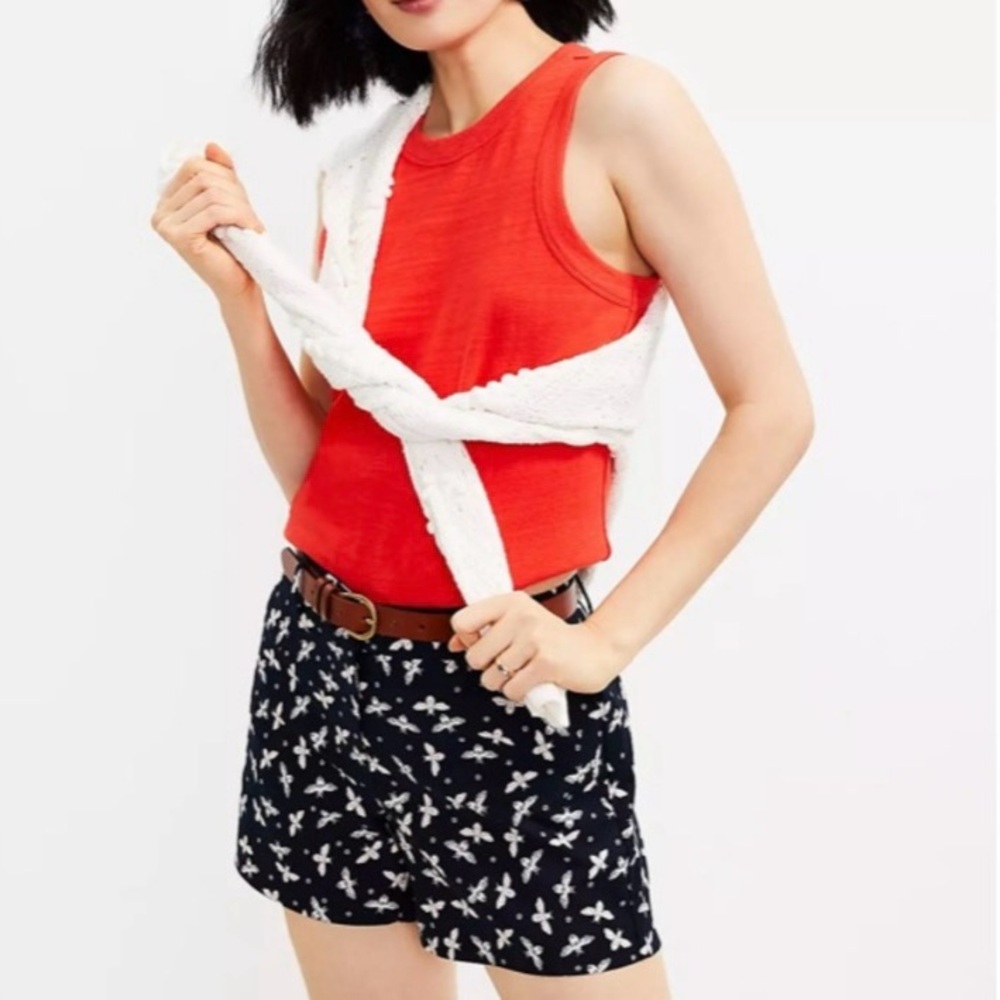 LOFT Riviera Shorts in Bee Print